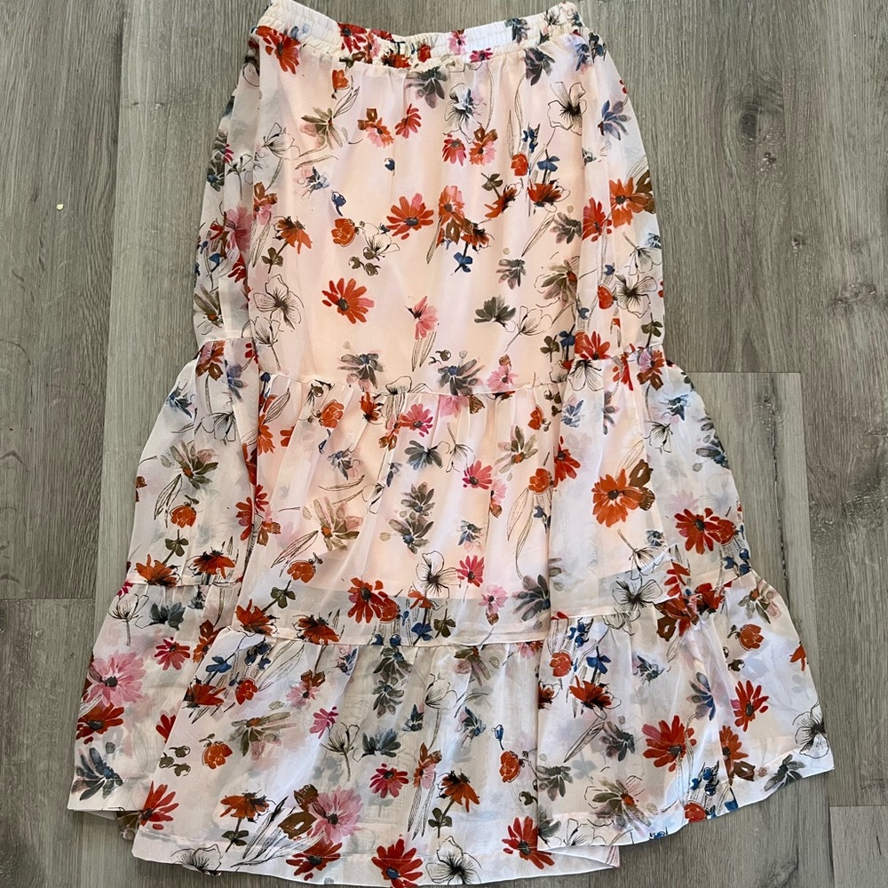 Floral pink skirt